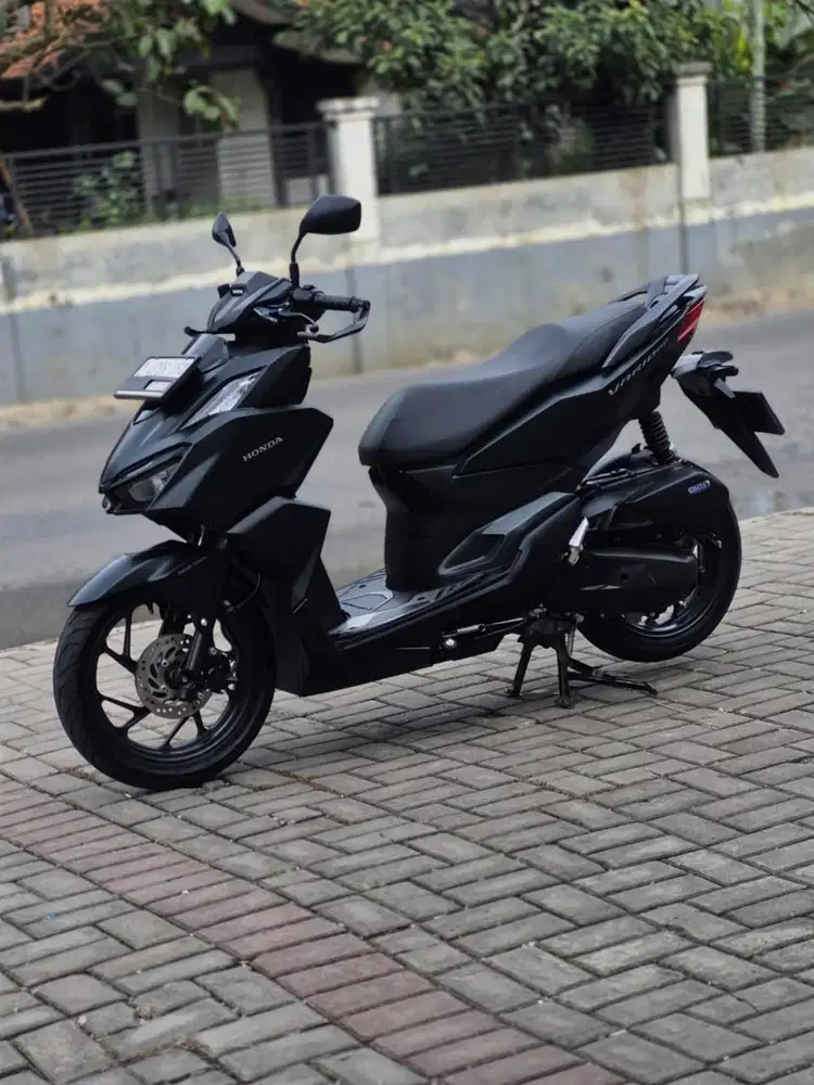 HONDA VARIO 160 CBS 2023 KM 21RB REAL DP HANYA 1.5JT AN