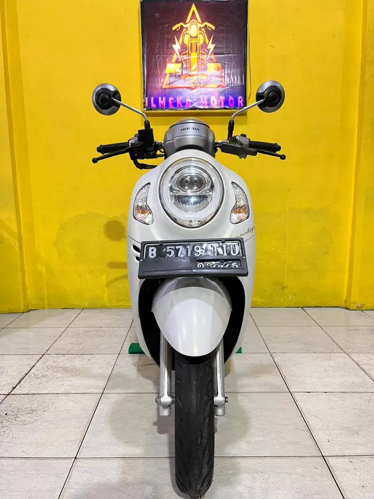 HONDA NEW SCOOPY PRESTIGE TAHUN 2021 CASH & CREDIT