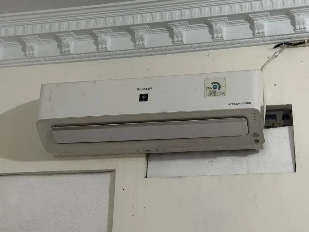 DIJUAL CEPAT AC SECOND SHARP J-TECH 1,5 PK