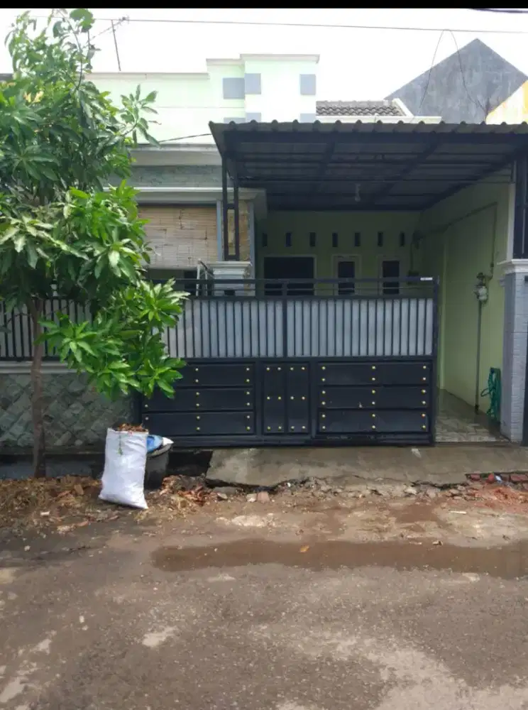 DISEWAKAN perum Surodinawan