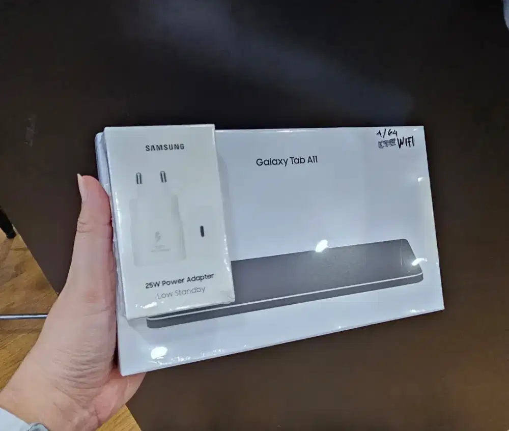 [PROMO] Samsung Tab A11 Wifi 4/64 Gray Free Travel Adapter 25W