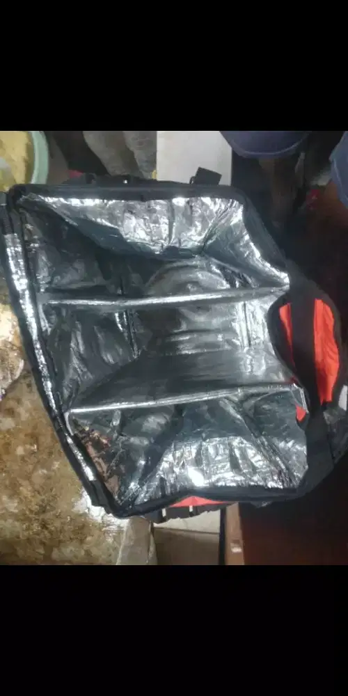 Tas besar untuk pengantar makanan d paket