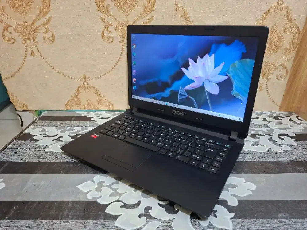 LAPTOP ACER Z3-451 PROCESSOR AMD A8-7410 RAM 8GB SSD 128GB