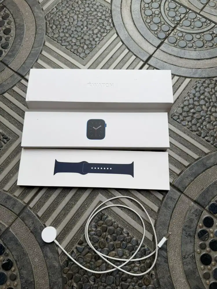 Apple Watch Series 6 deep navy 44mm