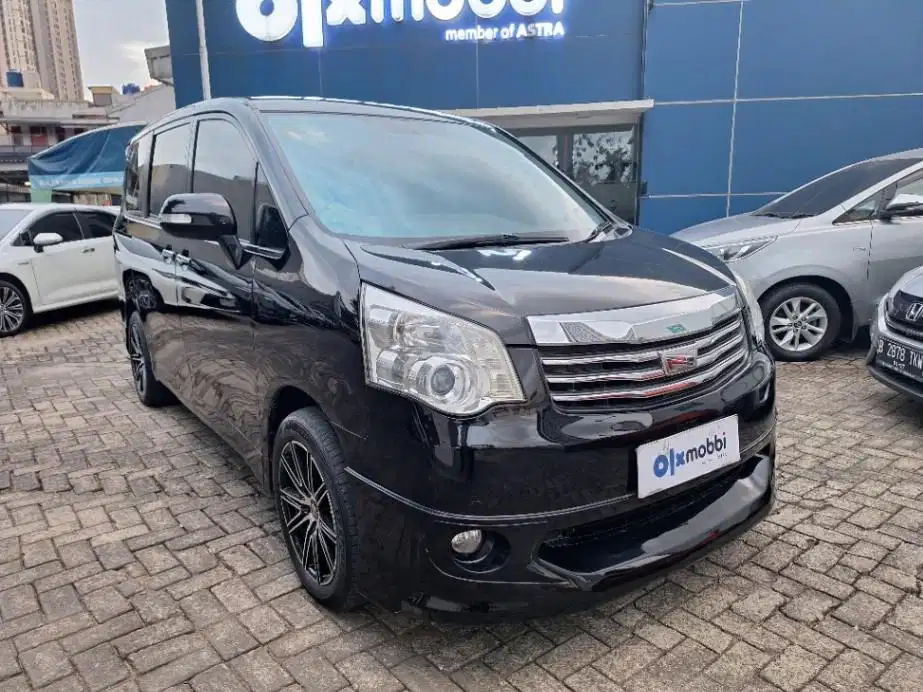 LOW DP Toyota Nav1 2.0 V Bensin-AT 2014 CYQ