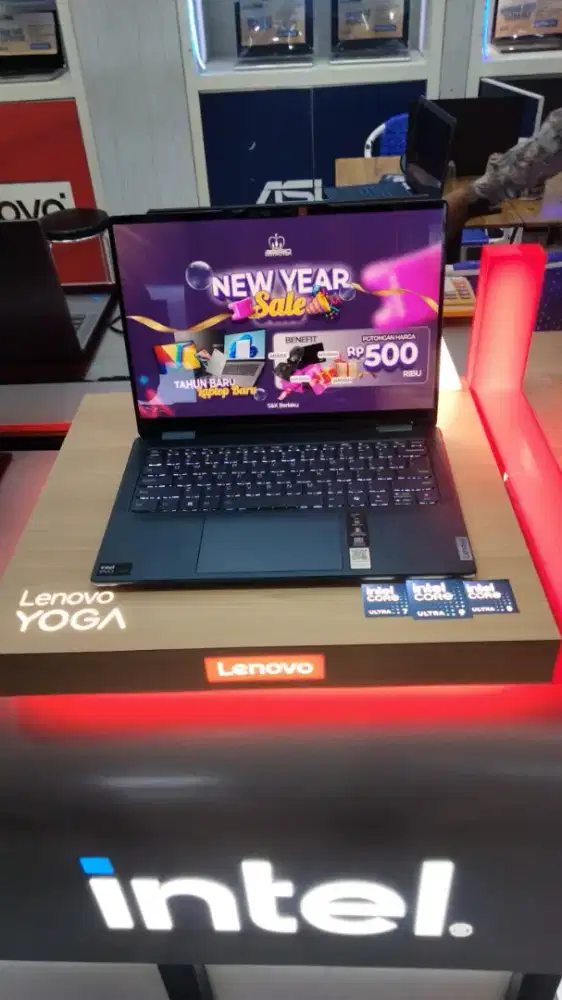 Lenovo Yoga 7 2in1 Ultra 5
