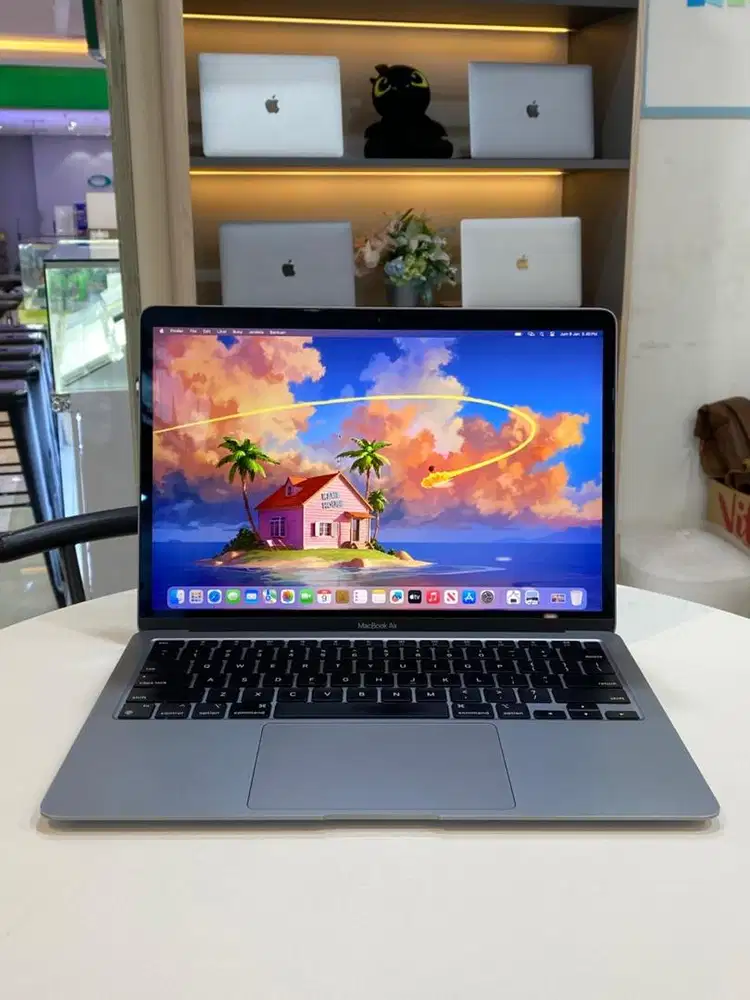 MacBook Air M1 8/256GB