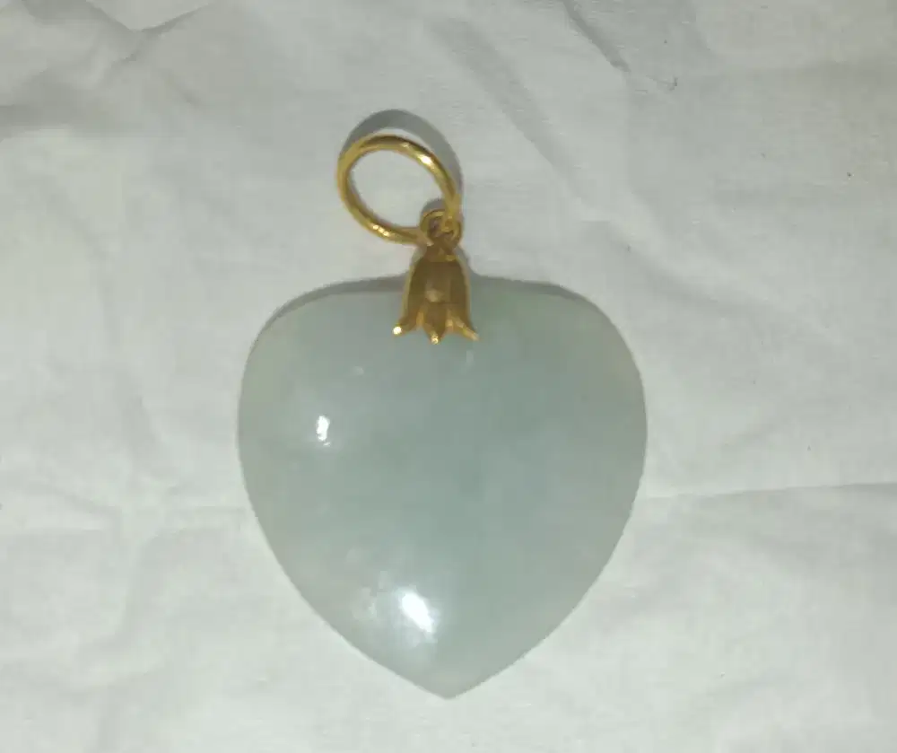 Liontin giok love asli