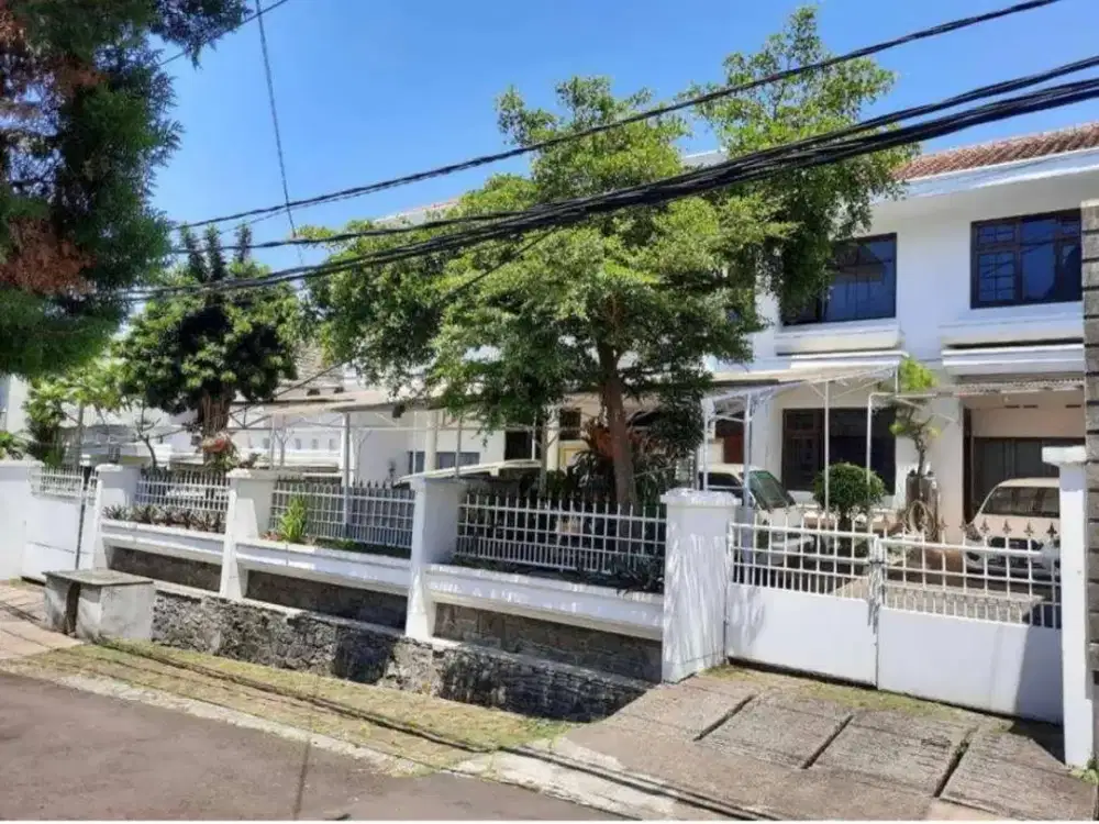 Dijual Rumah di Komplek Setrasari, Sangat Mewah Strategis  Dan Luas