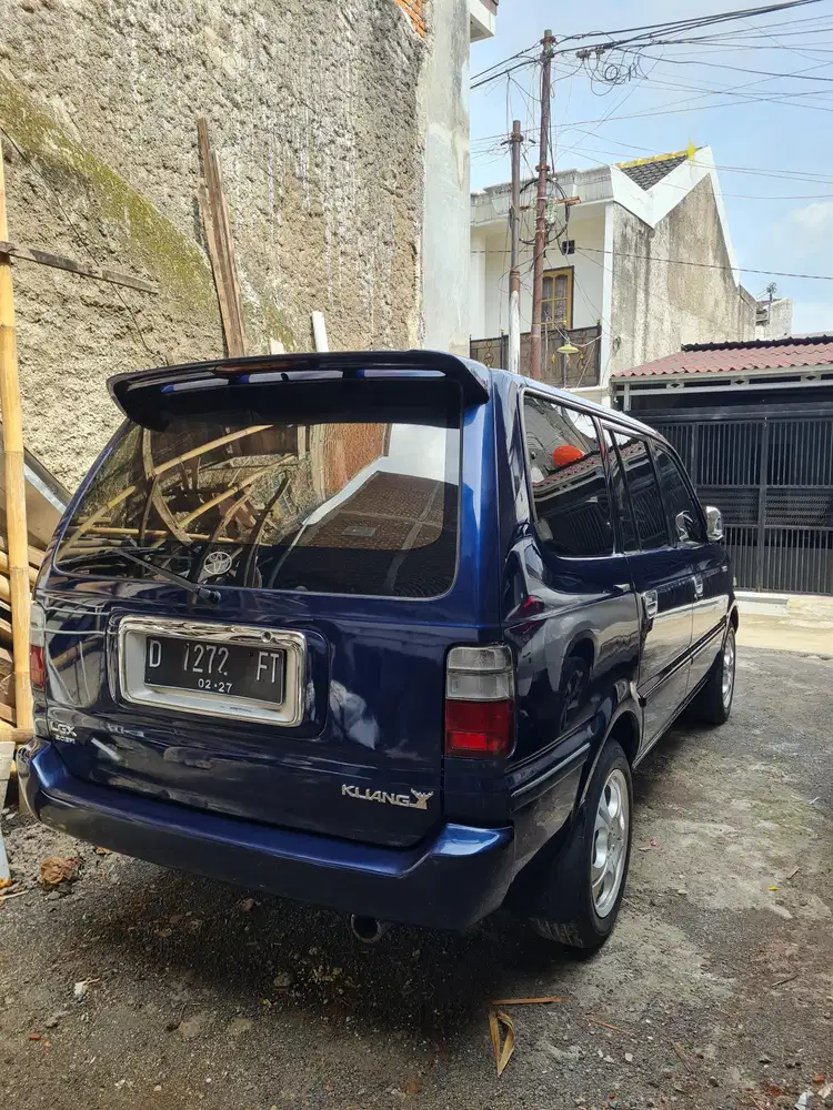 Toyota Kijang 2002 Bensin
