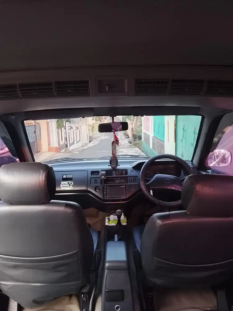 Toyota Kijang 1999 Bensin