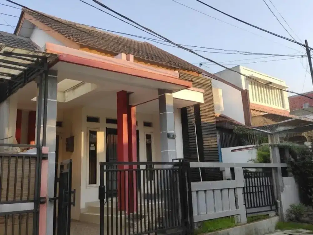 Rumah Taman Galaxi Bekasi Selatan – Anti Banjir, Plafon tinggi 4,5 m, SHM IMB 390