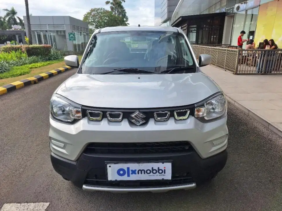 Suzuki S-Presso 1.0 Bensin-MT 2024 Silver 3RC