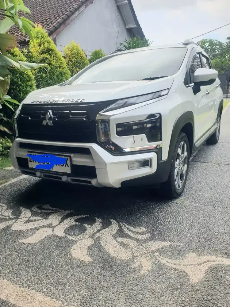 New Expander Cross Premium 23/24 AT