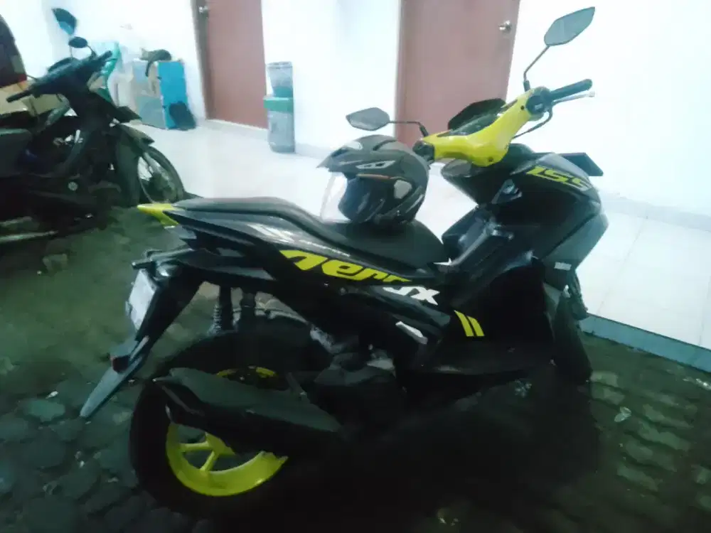 Di jual motor yamaha aerox