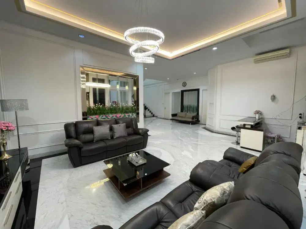 Ss.3587- Murah !! Dijual Rumah LUX/Mewah 14x21 di Villa Artha Gading Hadap Timur Jalan 3 Mobil