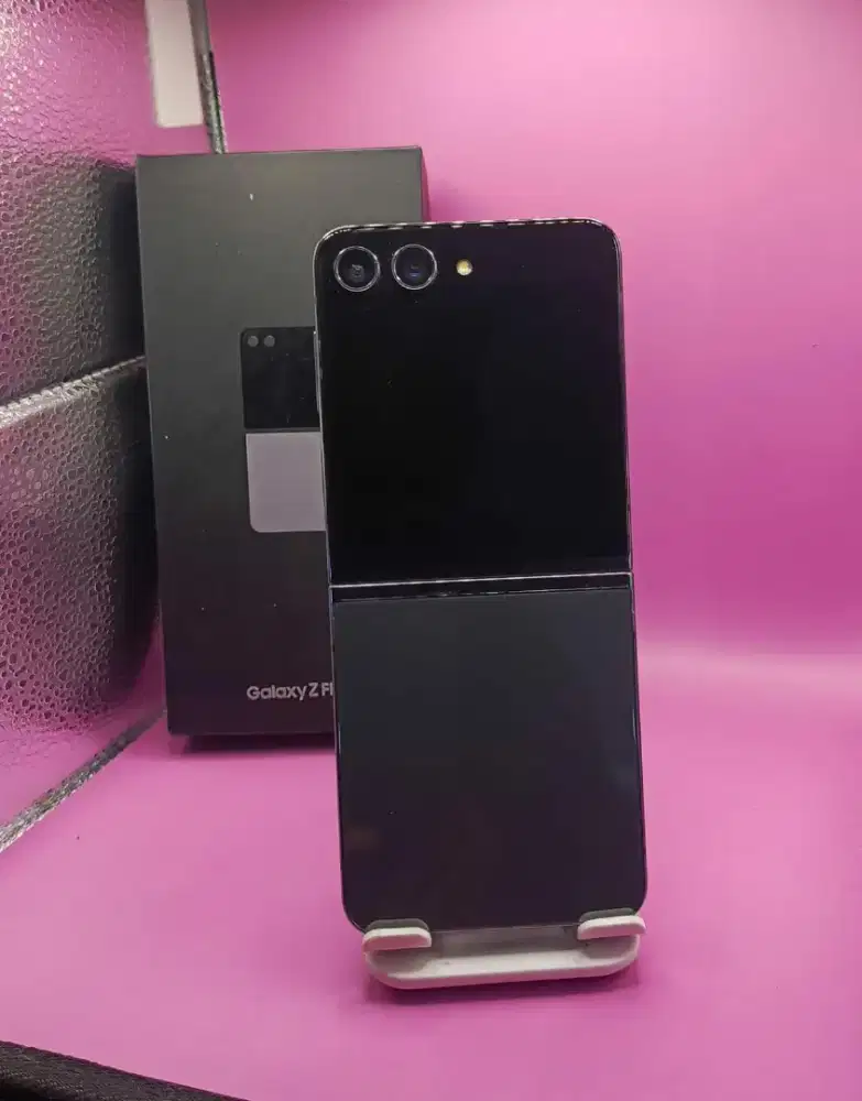 SAMSUNG Z FLIP 5 5G RAM 8/256GB ORIGINAL SEIN FULLSHETT