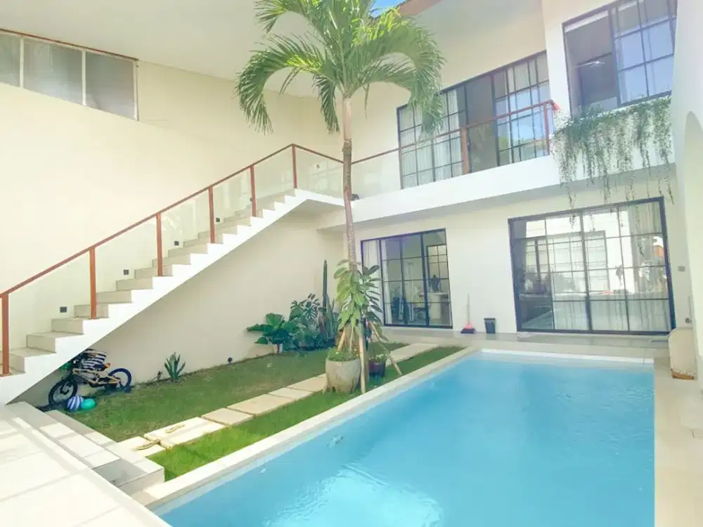 For Sale Luxury Villa  Lantai 2 Fully Furnished Di Area Kutat Lestari Sanur Bali. Pantai Sanur, international Hospital.