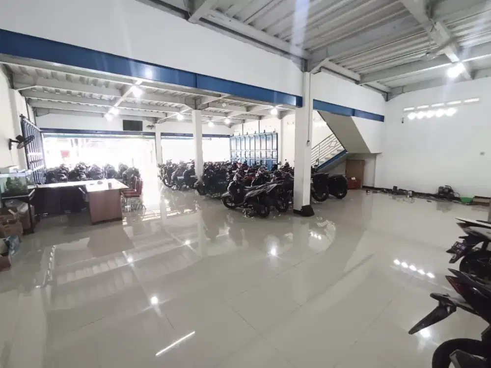Ruko Gandeng Ex Showroom Di Mustika Jaya, Bekasi Kota.  #560