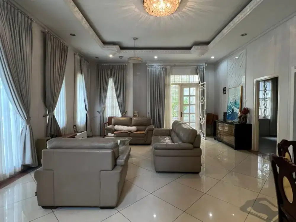 Disewa Rumah PIK BGM BUKIT GOLF MEDITERANIA Uk 345 m² ,4BR Dkt pik avenue