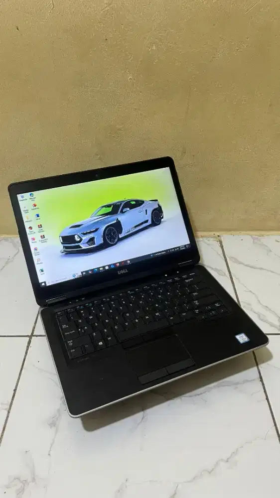 Dell Latittude E7440 Intel Core i5 | Ram 8Gb | 128Gb Kondisi Di pict