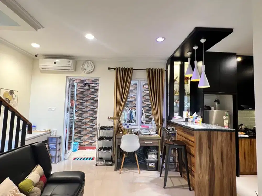 Dijual Rumah Premium Rossini Utara Furnished, Dekat Danau & Jogging Track – Harga 2,7 M