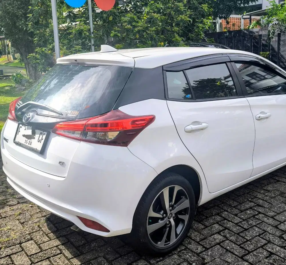 Toyota Yaris 2018 Putih AT Asuransi Aktif 2026