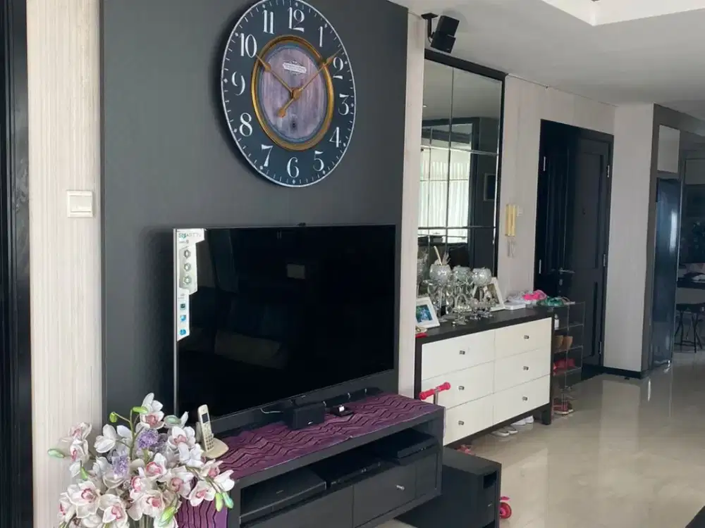 Dijual Unit Apartemen Royal Mediterania Garden, (3BR), Tower Marigold, Dekat Dengan Mall Central Park, Best View