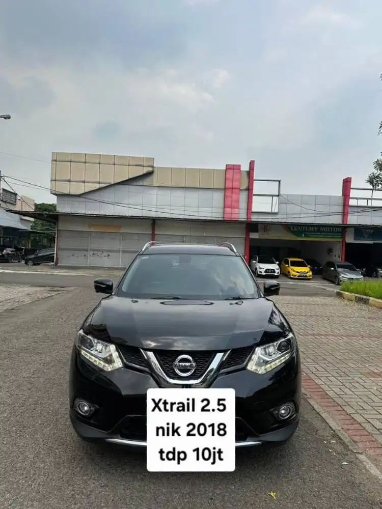 NISSAN XTRAIL 2018 2.5 dp10jt HITAM / 2019 RECORD