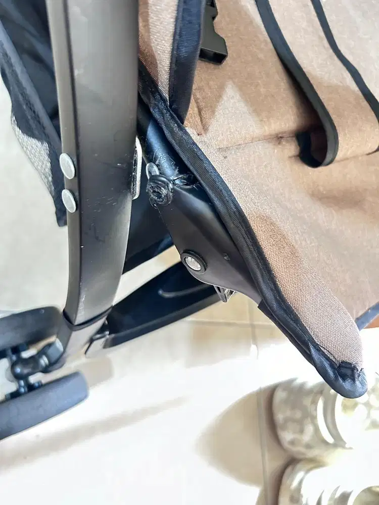 Stoler bayi bekas like new