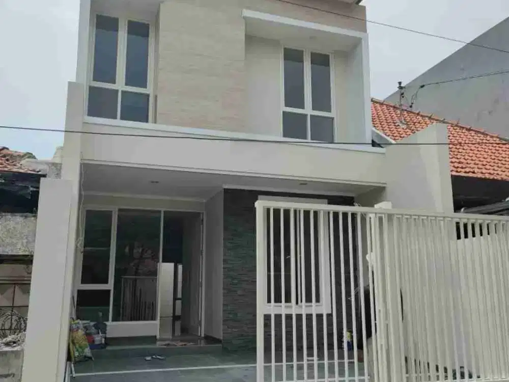 Dijual Rumah Baru Gress Modern minimalis di Manyar Surabaya