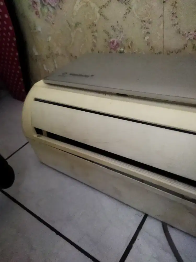 Indoor Samsung 1/2 PK