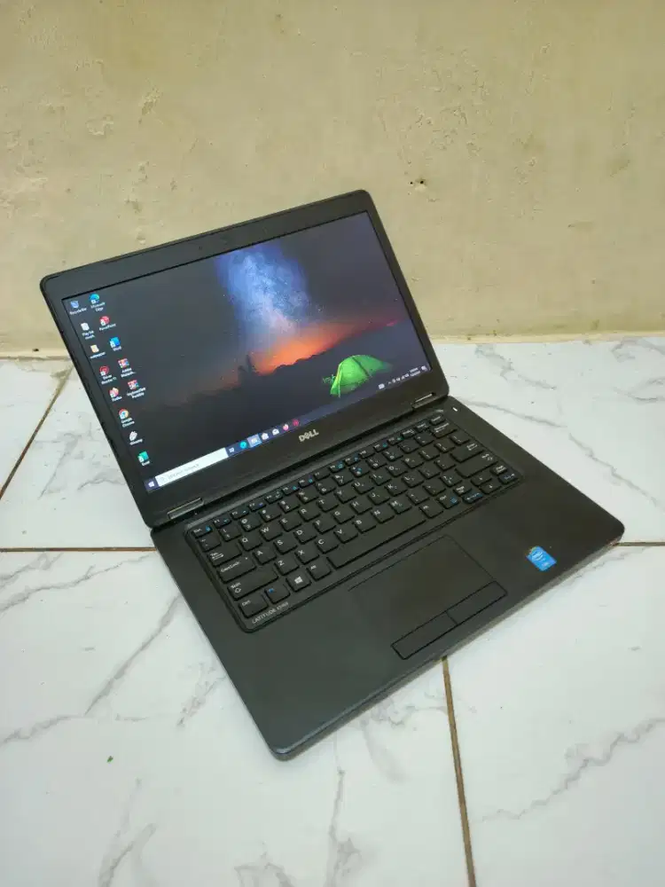 Dell Lattitude E5450 Ram 8Gb Ssd 128Gb Mulus Siap Pakai