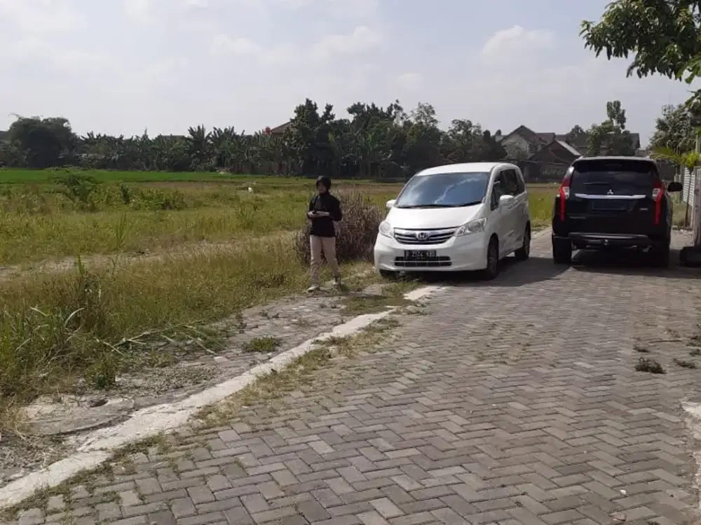 Dijual Lahan Dekat UIN Jogja & JEC, Lokasi Menarik