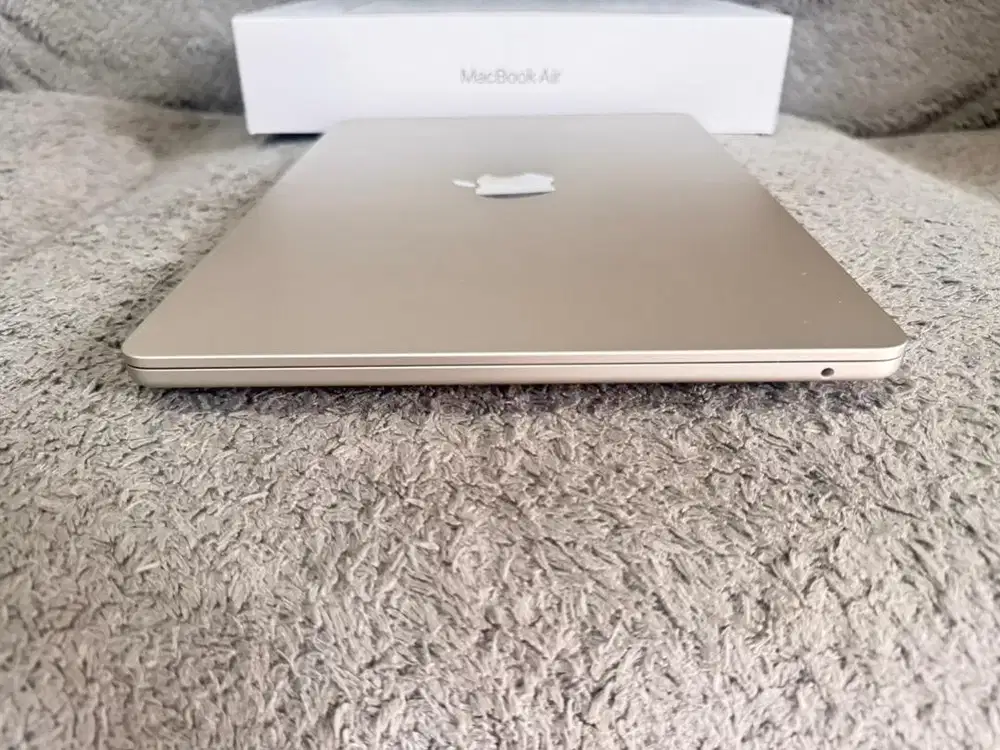 Macbook Air M4 16/512 iBox