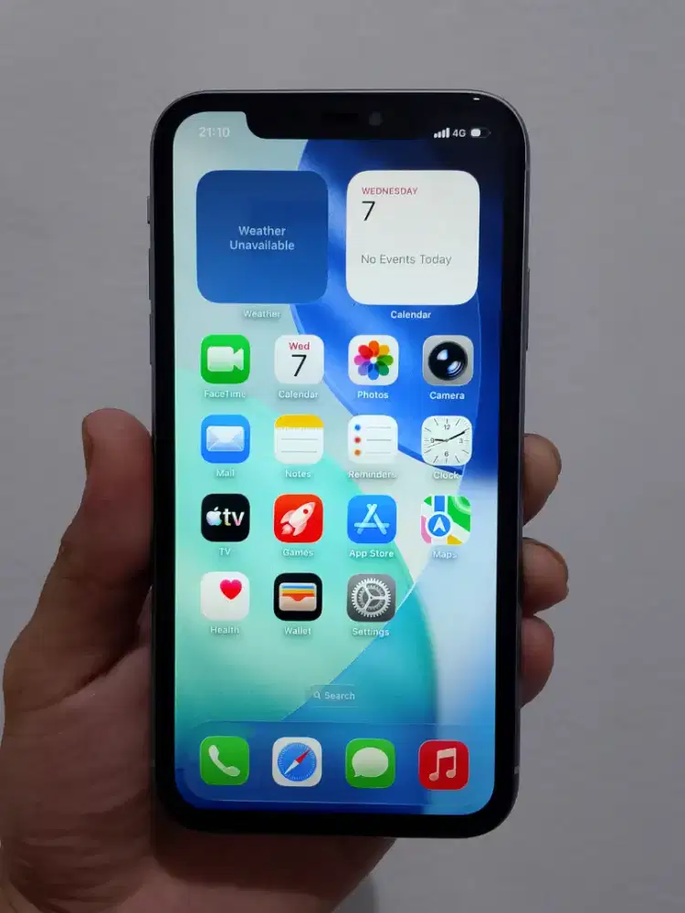 Iphone 11 128 gb Resmi ex Ibox Fullset like new