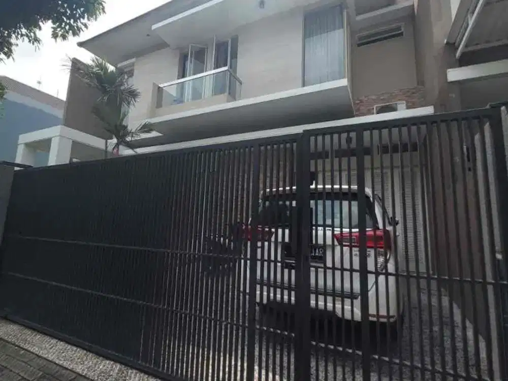 Rumah East Emerald Mansion Citraland Siap Huni