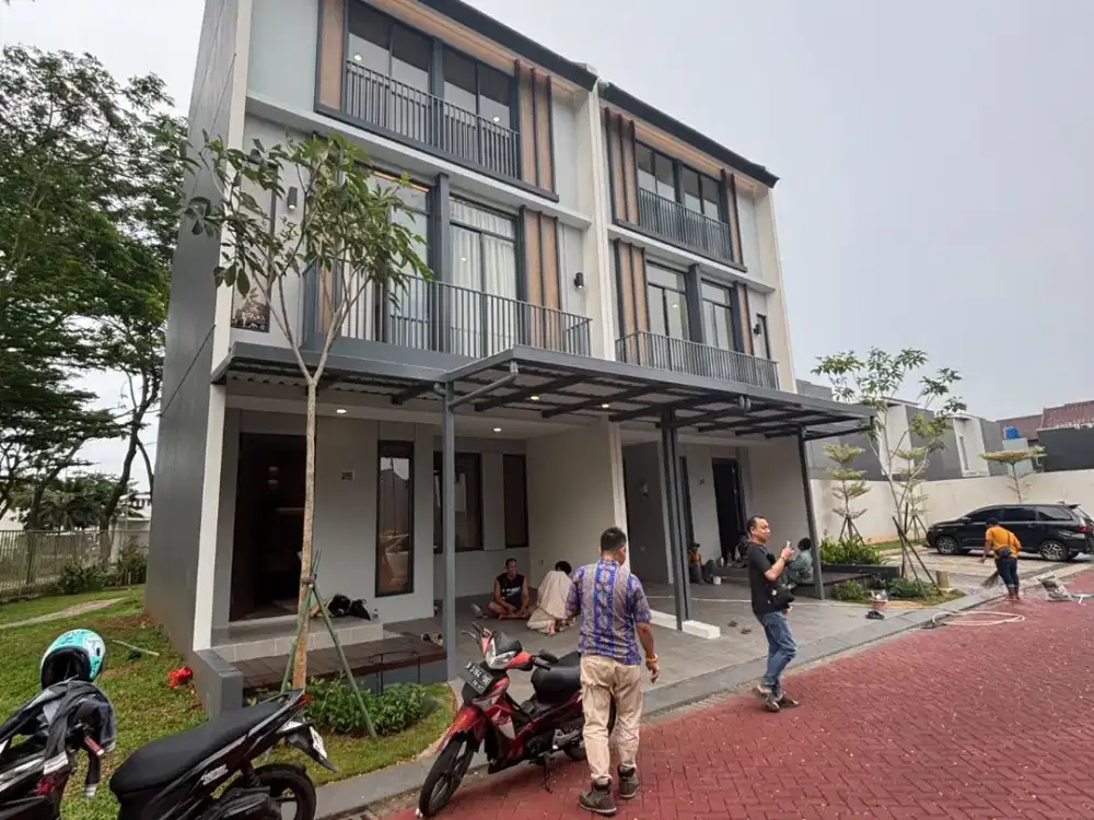 Best Deal! Rumah Baru Malibu Village 3 Lantai, Dekat AEON & Summarecon