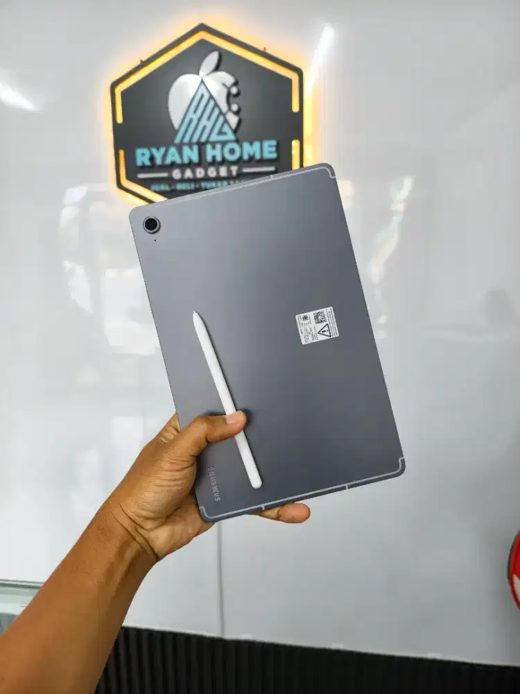Samsung Tab S10 FE 8GB / 128GB Fullset Mulus