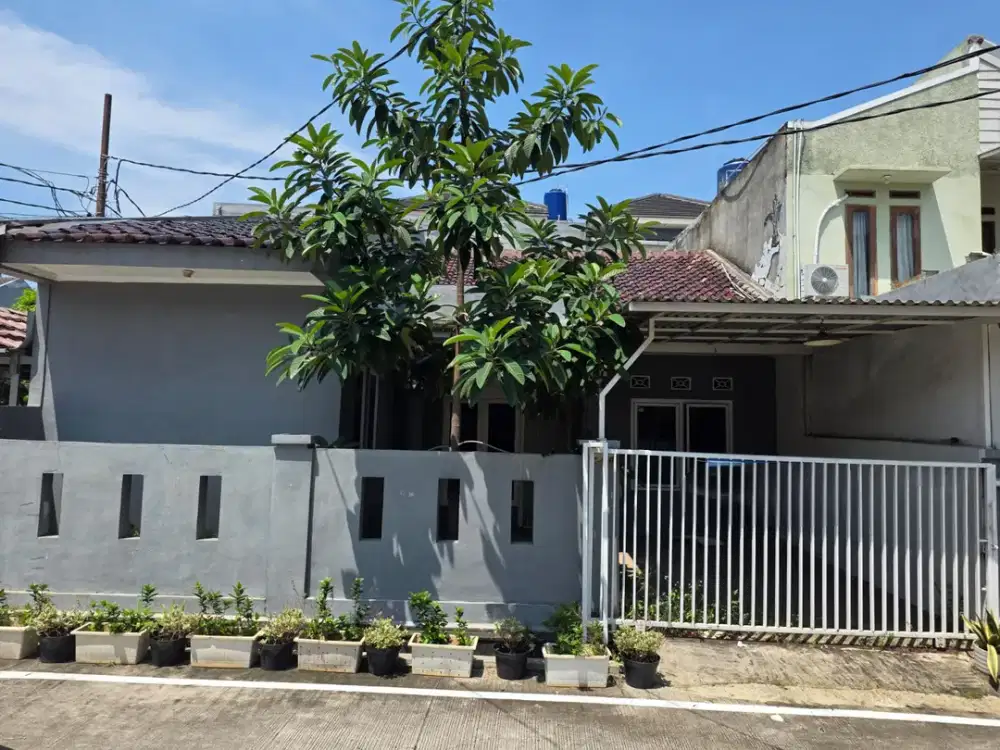 Dijual Rumah Bagus Siap Huni di Griya Rajawali Ciputat