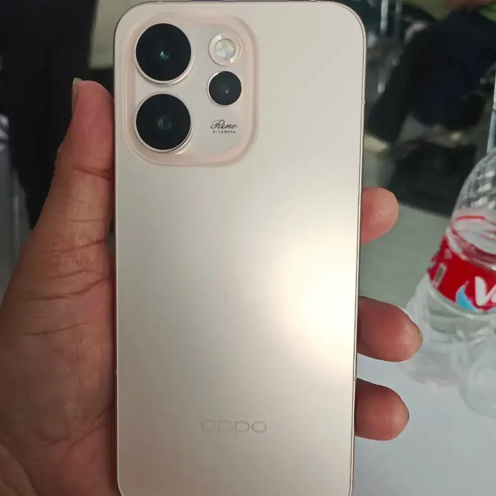 RENO 15 SERIES terbaru