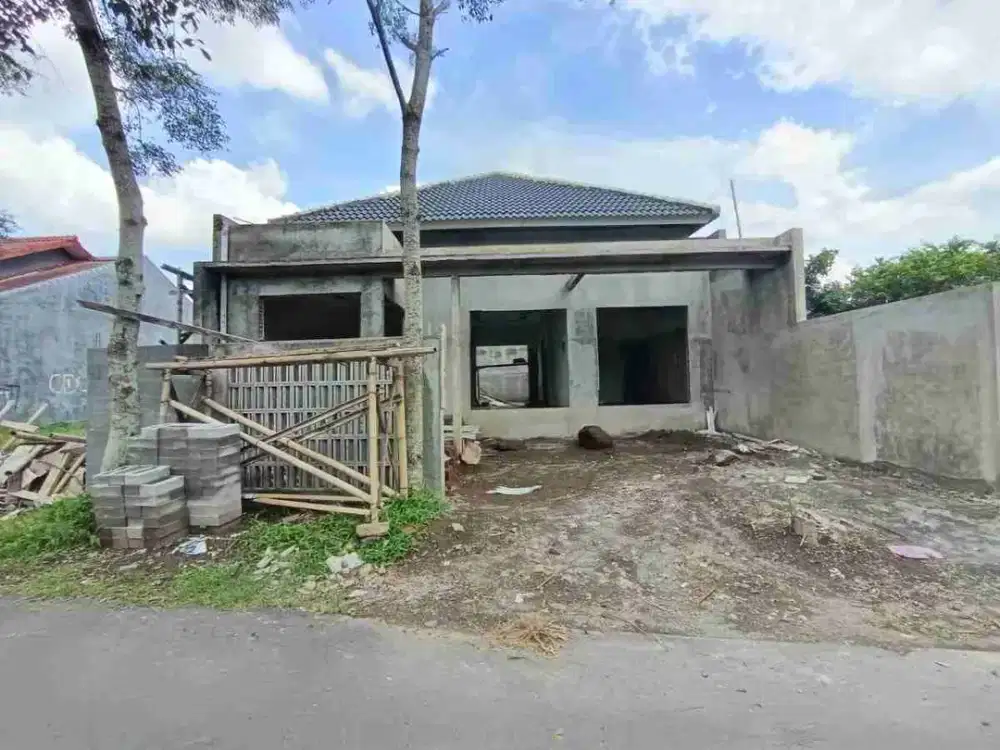 RUMAH BARU IDAMAN LAHAN LUAS HRGA BERSAHABAT MAGUWOHARJO