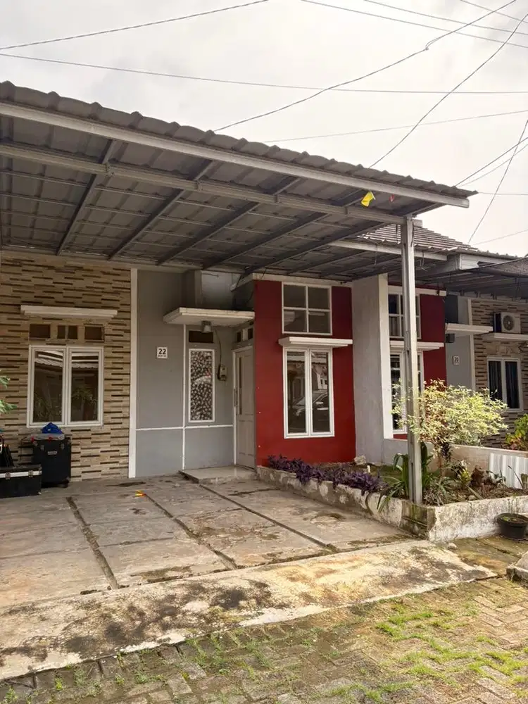 DIKONTRAKAN Rumah di Perumahan Kartika Residence