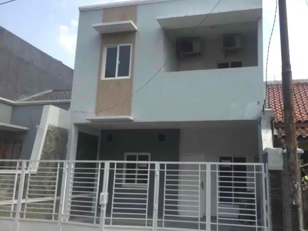 Disewakan Rumah Modern Minimalis 3 Lantai Semifurnish Siap Huni  di Cipete Jakarta Selatan