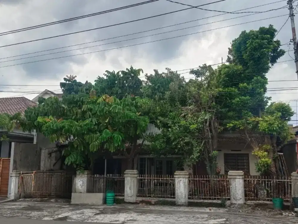 Rumah Lama/Kuno Area Laweyan Solo