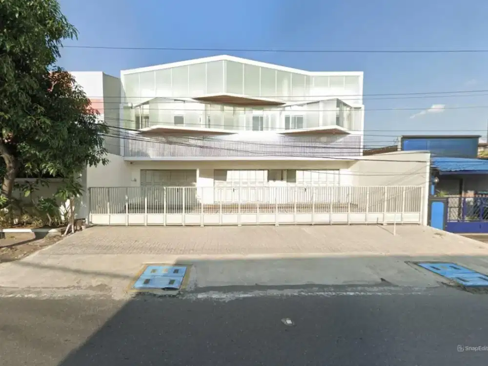 Ruko Laweyan Jalan Dua Arah Cocok Untuk Kantor/Usaha