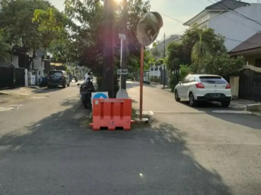 Kaveling komplek cilandak jakarta selatan jarang ada bagus kotak