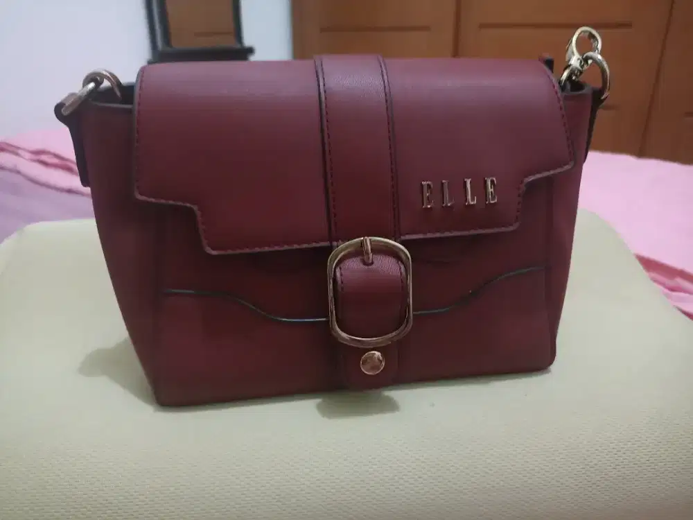 Tas cewe Elle tali sling