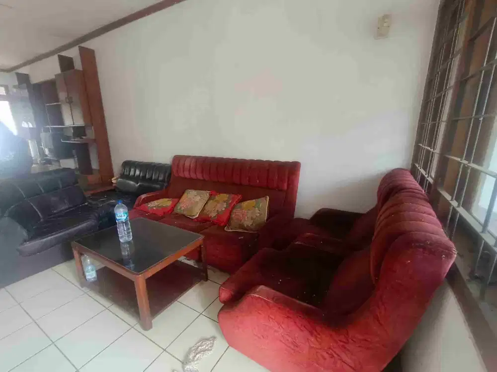 Rumah luas dan murah di Kopo Permai