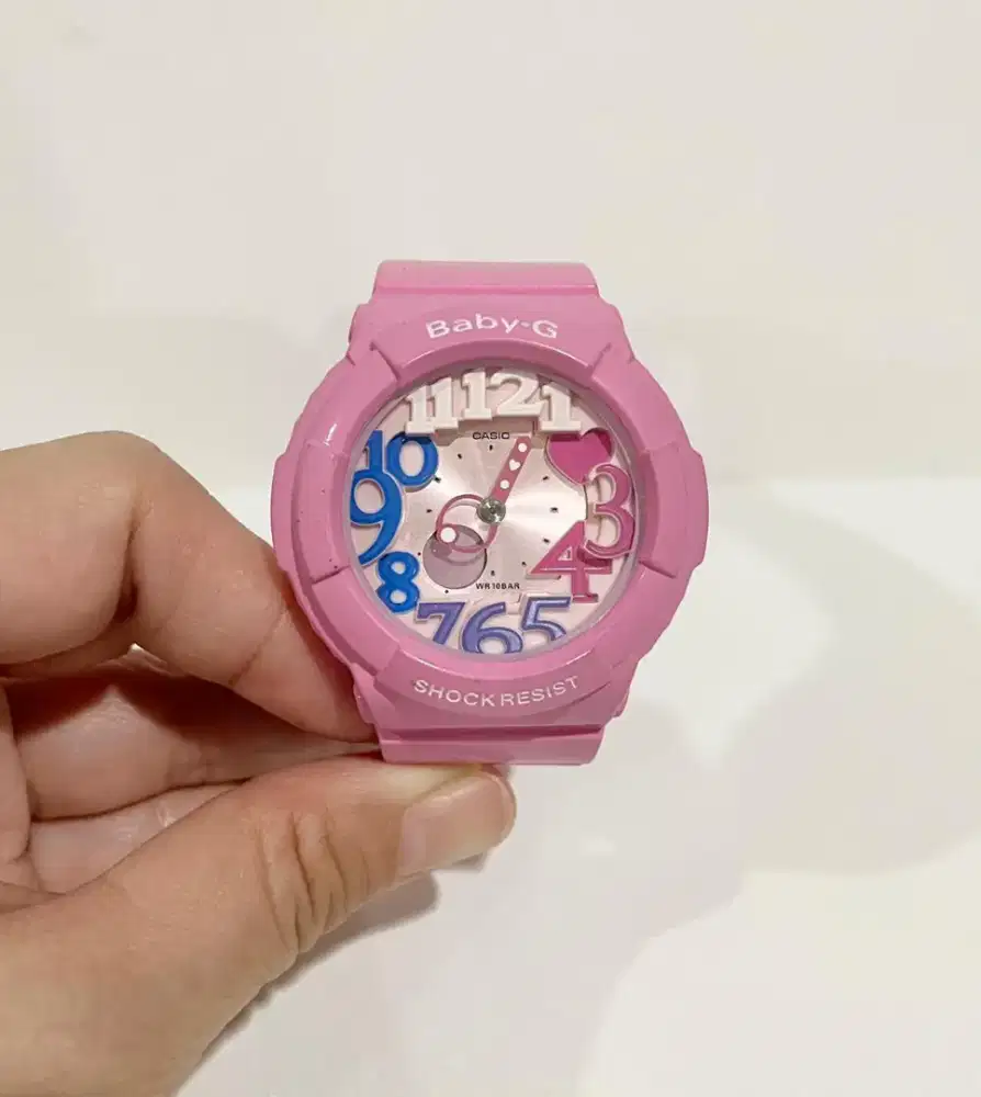 Dijual Cepat ! Jam Tangan Merek Casio Model Baby G Warna Pink. Asli